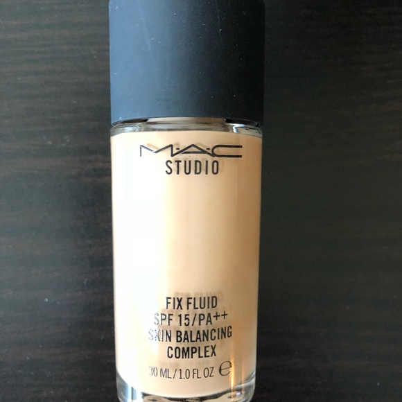studio fix foundation price